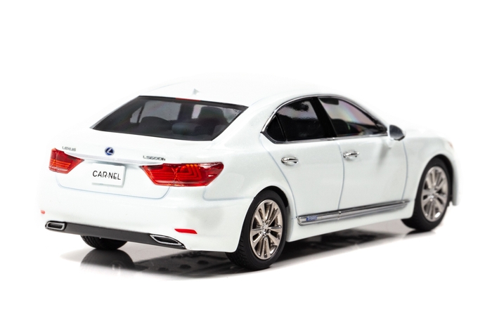 White Pearl Crystal Shine:右後