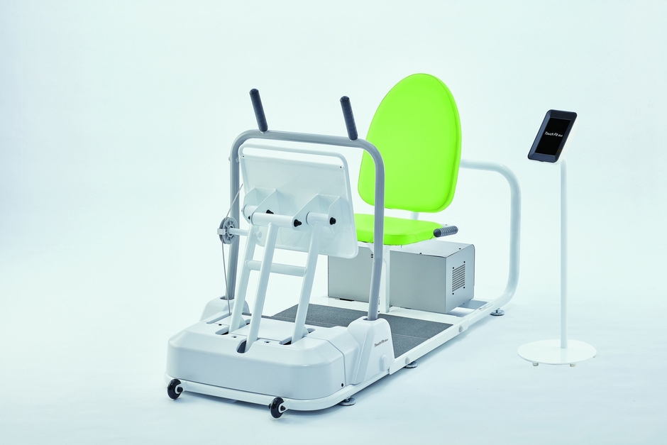 電動式筋力トレーニングマシーン
