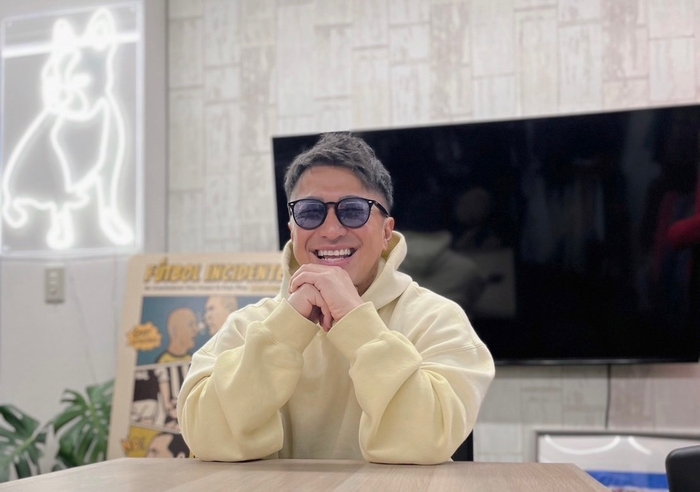 株式会社1009 代表取締役:青木 ハヤト