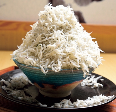 シラスどっさり丼ぶり(1,380円)