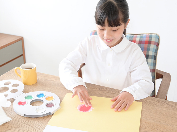 10歳の子におすすめ！創造力を育むお絵かきセットは？図画工作は小学生