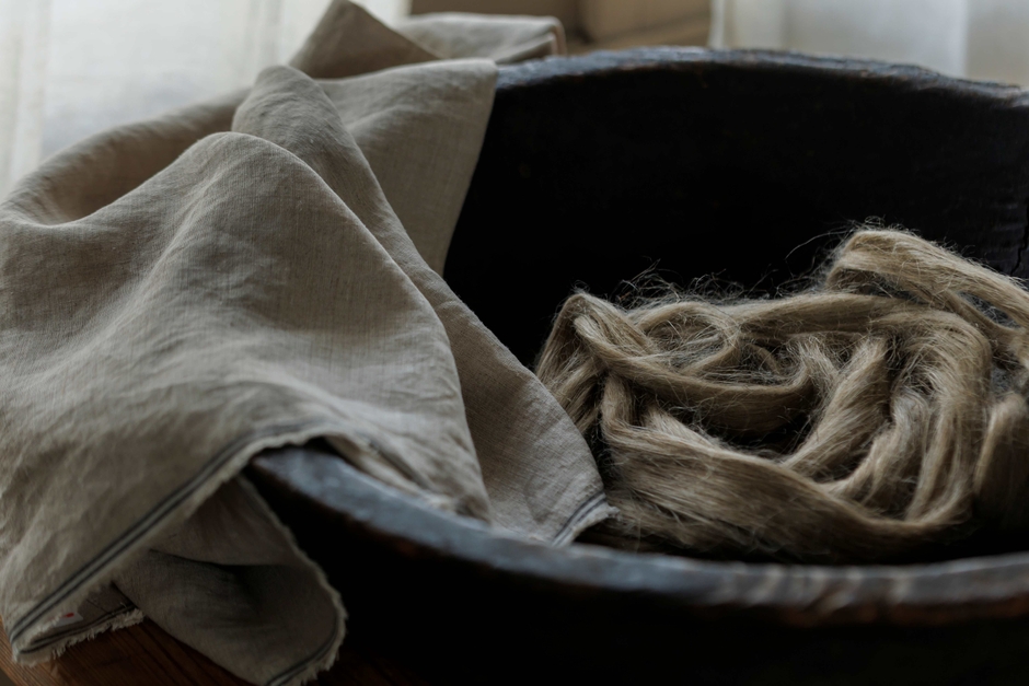 黒大麻の繊維と本商品