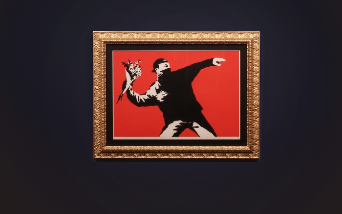 バンクシー 「Love is in the Air」 シルクスクリーン