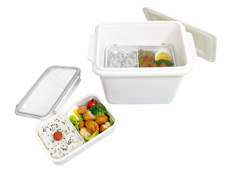 弁当容器を加温容器にセットした使用例：弁当・惣菜・ケータリングなど、食品や容器の形状、提供場面に応じた加温方法を提案します