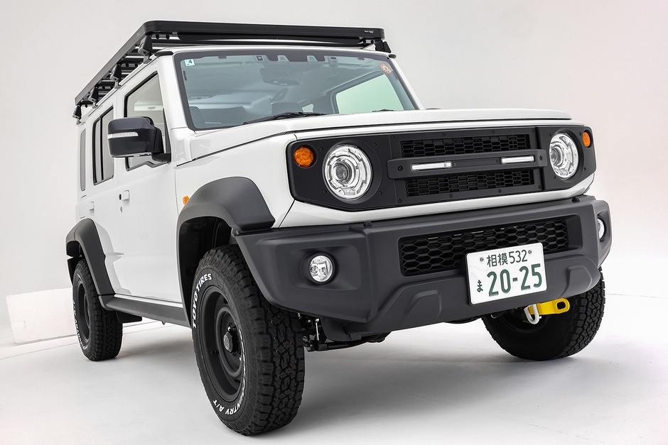 ジムニーノマドカスタム／斜め