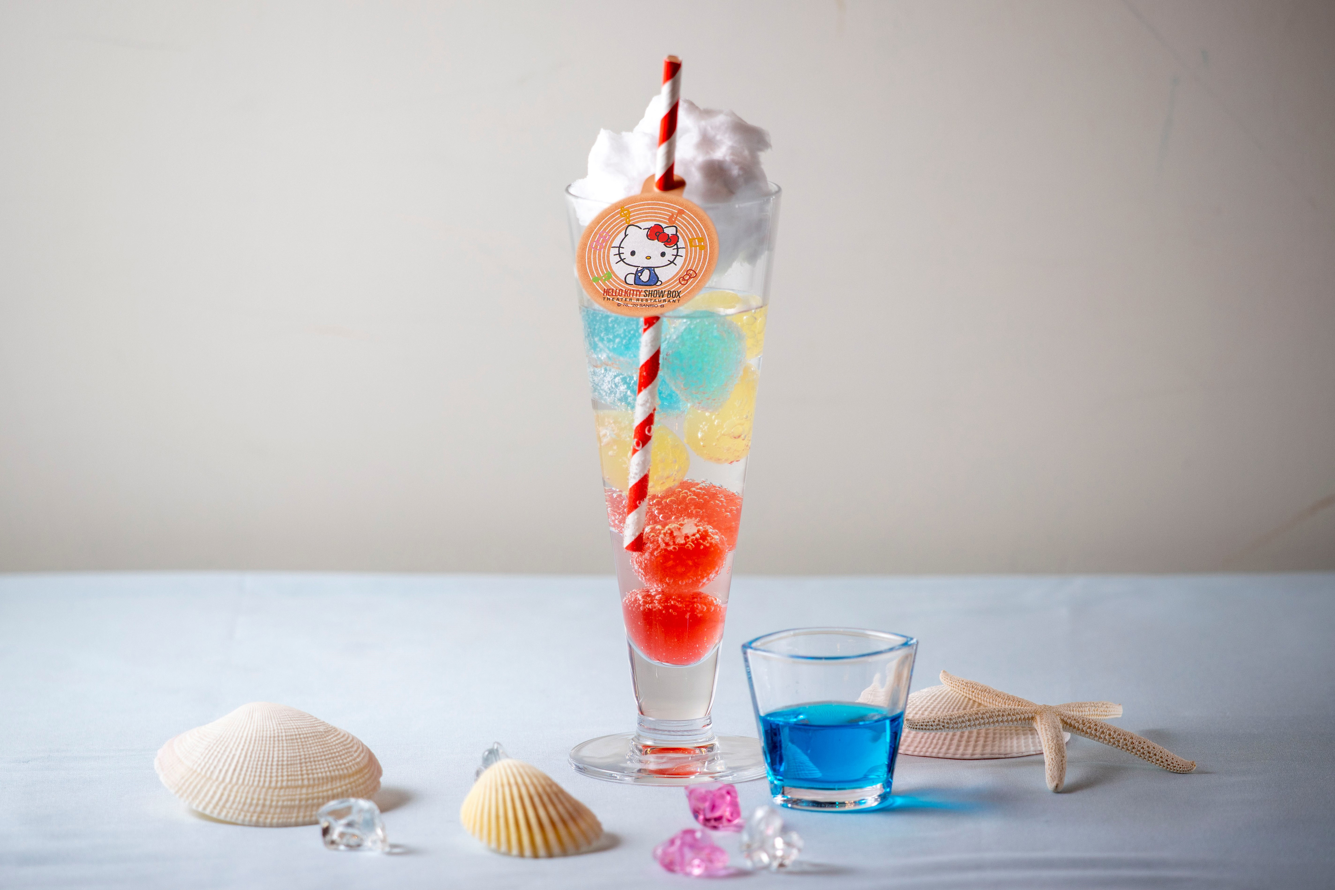 カラフルなゼリーが爽やかにはじける！新作ドリンクが登場♪ HELLO