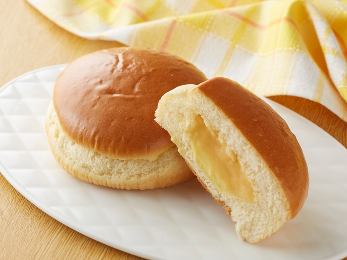 ふんわりなめらかクリームパン画像(画像はイメージです。)