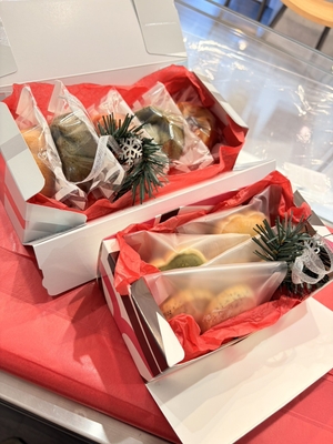焼菓子セット800円(税込)から無料ラッピングを承ります 期間限定 ~12月25日(木)迄