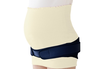 トコちゃんベルトIIの着用イメージ