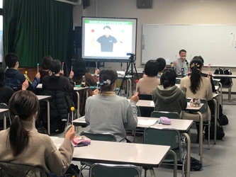 発達障害が見られる子どもたちを支援するビジョントレーニング　 特別支援教育に関わる教員への研修をスタート