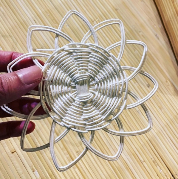 ワークショップ「籐編みコースターをつくろう!」