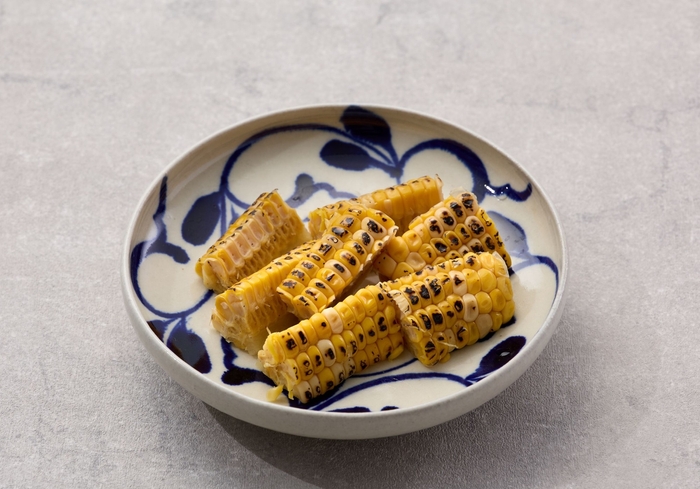 甘じょっぱいとうもろこしがおつまみの新定番に!