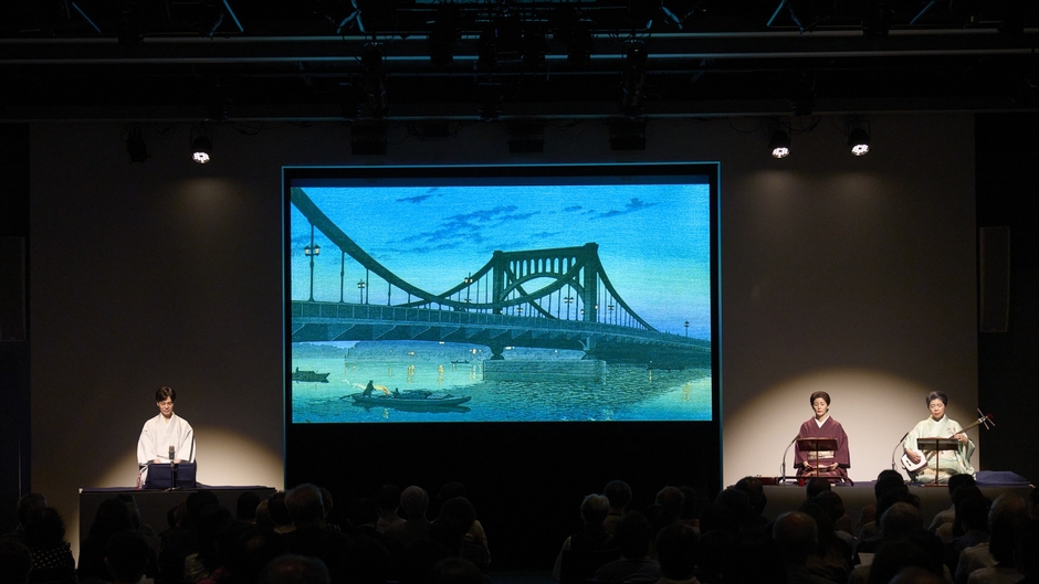 昨年の公演「北斎小唄　より道　江戸・東京　橋めぐり」より　撮影:渡邉肇