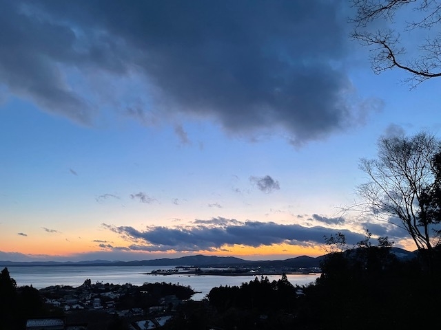 グランピング施設からの眺め(夕方)