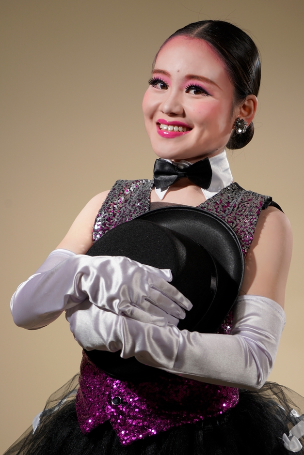 妃陽 彩愛(ひよう あやめ)