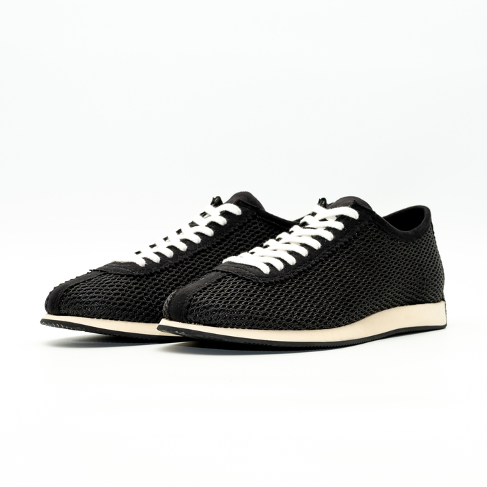 パースカット　ブラック