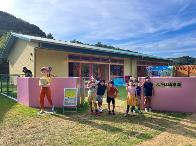 ▲しんちゃんが通う「ふたば幼稚園」を完全再現したエリア！