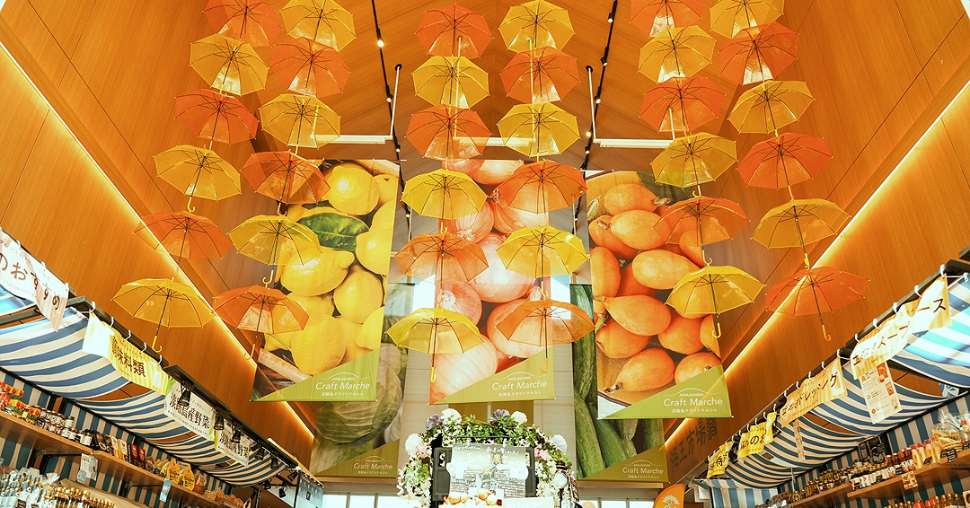 雨の日も楽しめるシーサイドレストラン＆マーケット「クラフトサーカス」 雨の日はさらにお得に！『レイニー割』7月下旬まで期間延長