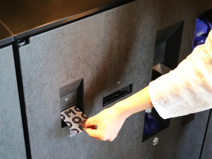 チェックイン・アウトの様子(チェックアウトはカードキー返却のみ)