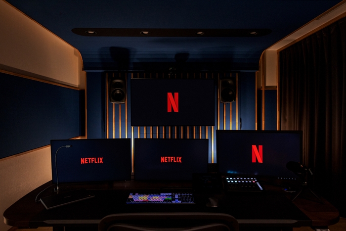 Netflix独自のシステムと設備を備えたオフライン編集スタジオ