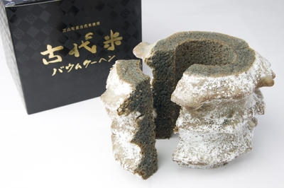 古代米バウムクーヘン