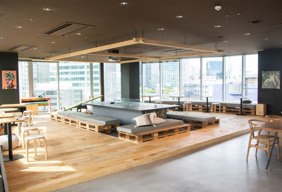 WEIN挑戦者STUDIO_9階