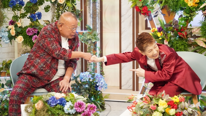 水前寺さんと鶴瓶師匠の“ゆびきり”オフショット