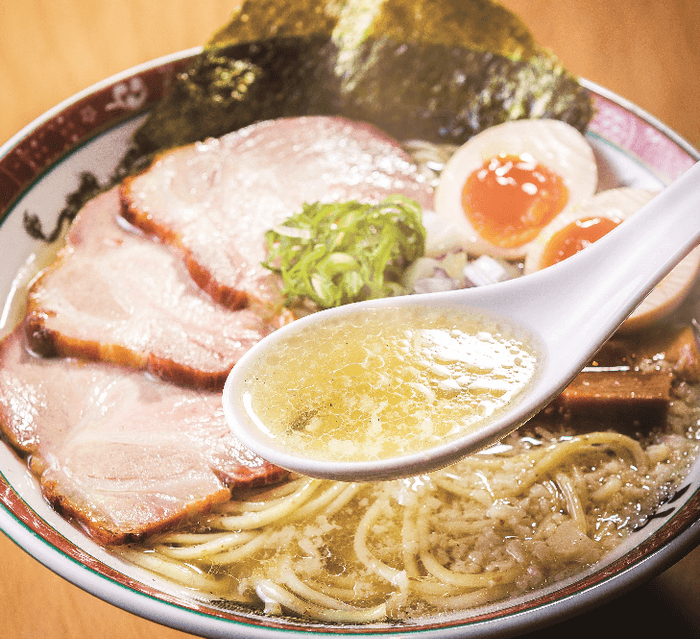 鯛とのどぐろ煮干の背脂塩そば