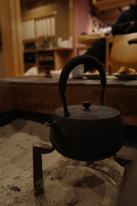 bistro yummy 内観 囲炉裏(1)