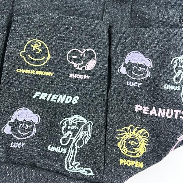 スヌーピーの便利なバッグ