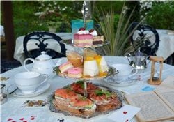 アフタヌーンティー2名様分(イメージ) 1人2,500円(税込)