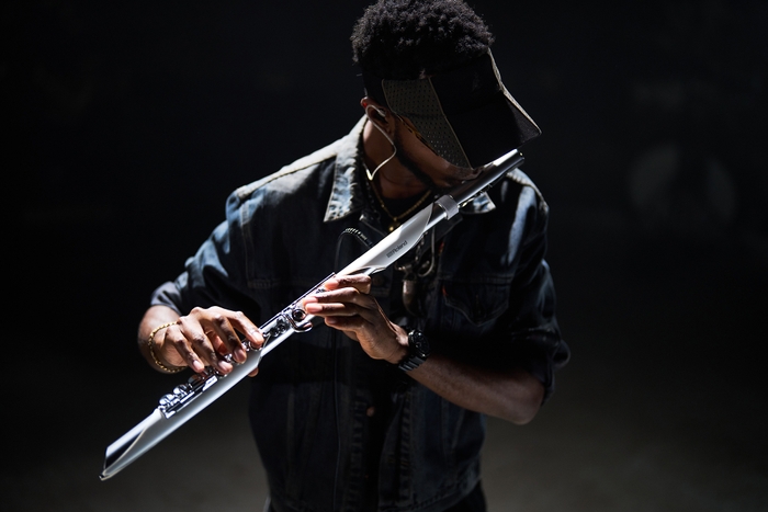 『Aerophone Brisa』　演奏イメージ (1)