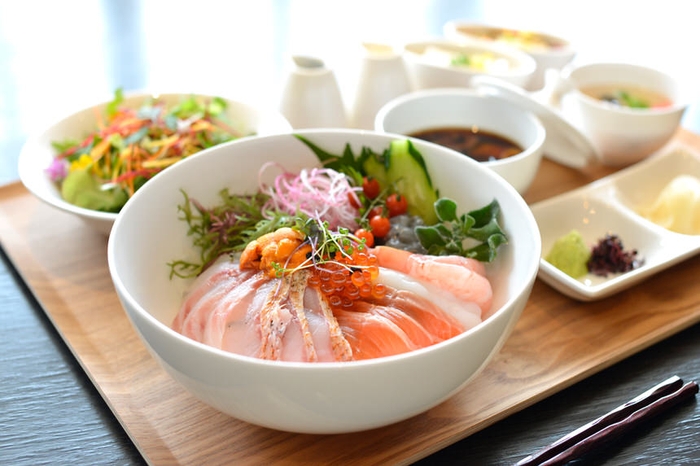 三河鮮魚の海鮮丼