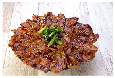 豚肉の「魔人ぶ~」