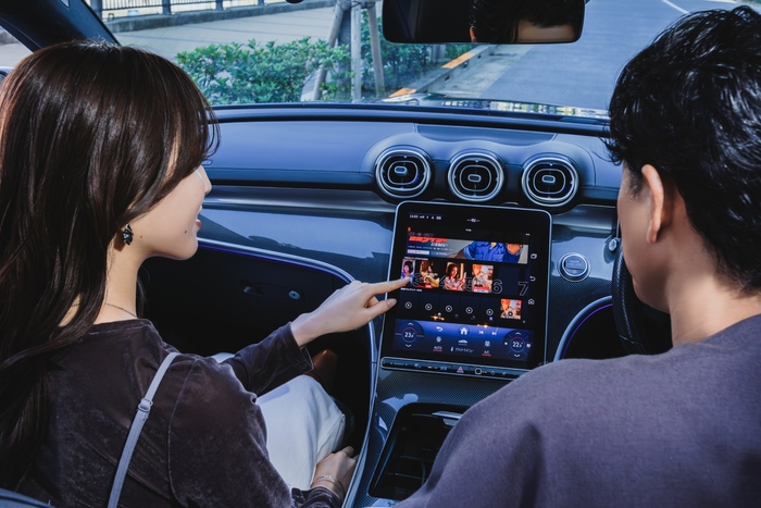 Play2Video Ultra 車内使用シーン