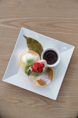 幸せの桜パンケーキ(3)