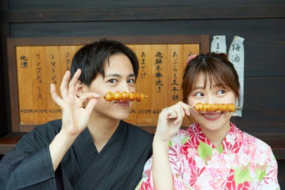 飛騨高山名物みだらし団子も