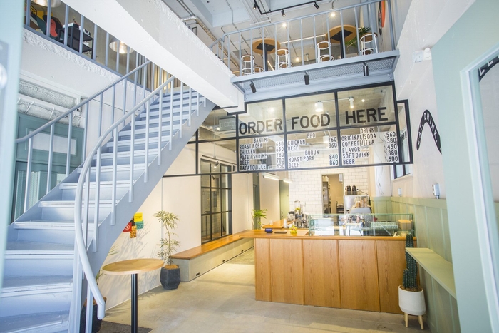 1階:バインミー専門スタンド「BANH MI STAND」イメージ