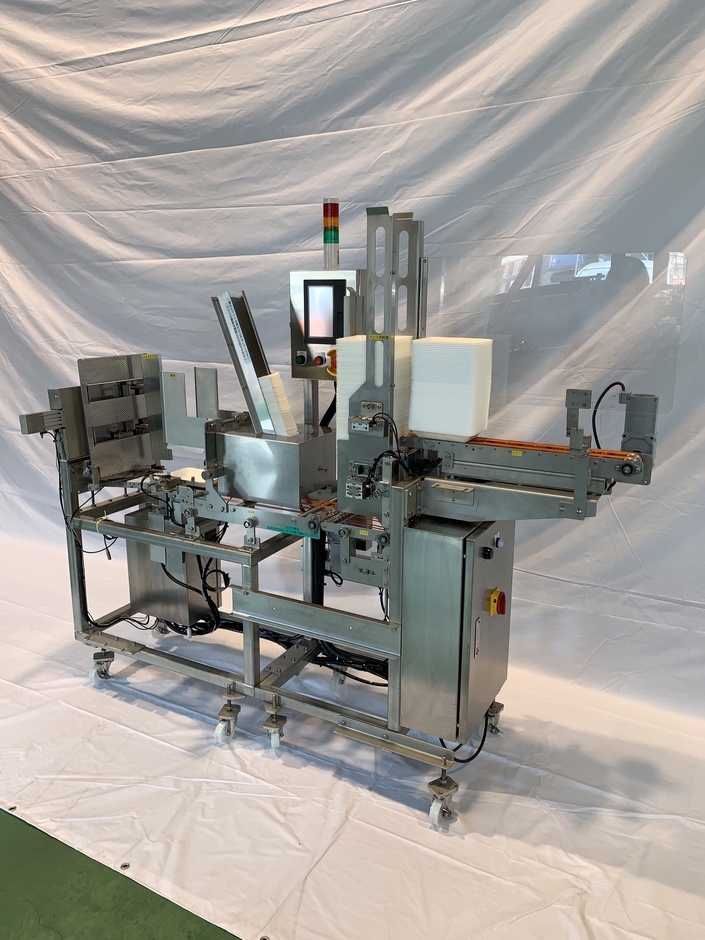 (全体像)ドリップシート自動投入機能付トレイ供給装置