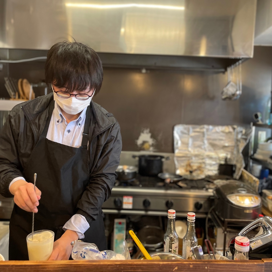 店主の日野澤氏