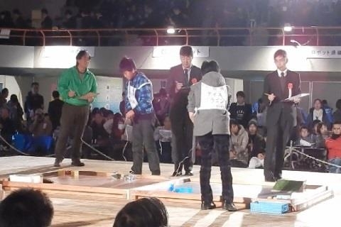 全日本小中学生ロボット選手権2016の様子