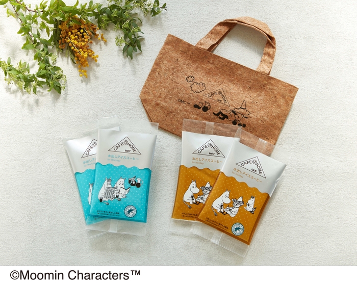 『CAFE@HOME ムーミン谷 水出しアイスコーヒー トートバッグセット』 2,100円(税込)