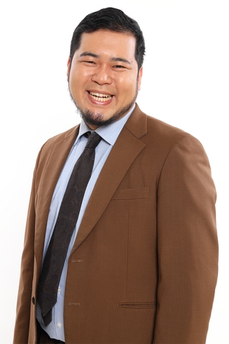 松井ケムリ(令和ロマン)ⓒYOSHIMOTO KOGYO CO.,LTD.