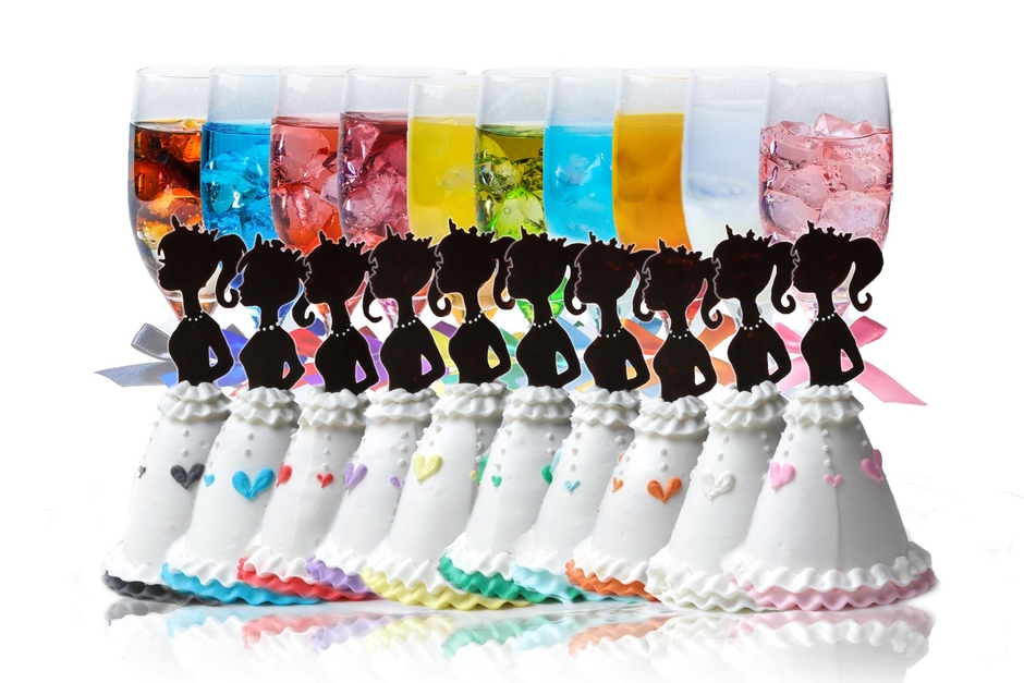 ピンクやブルー、パープルなど10色から 自分の推しカラーをお選びいただけます