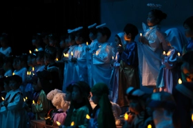 大阪信愛学院の2025年度クリスマス行事　祈りと愛に満ちた心で待降節を過ごす