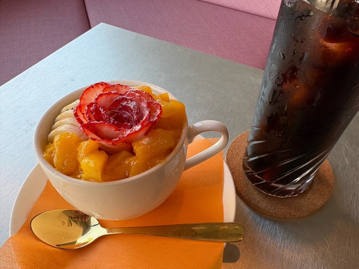 TEA CUP ACAI （ドリンク付き）