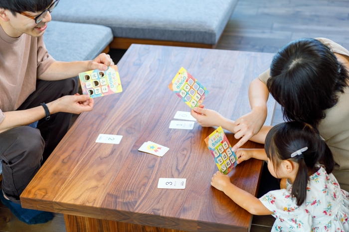 おうち時間を親子で遊んで学ぶ、大切な思い出に