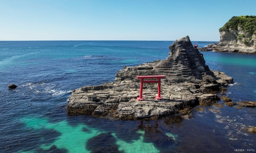 大自然の息吹を感じる映像体験 “避暑地”勝浦のダイナミックな「絶景」を巡る旅