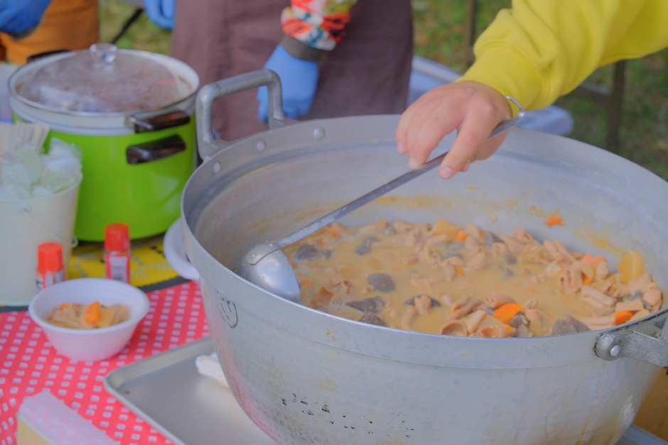 フードコート【OMO'ｓキッチン＆青空マルシェ】