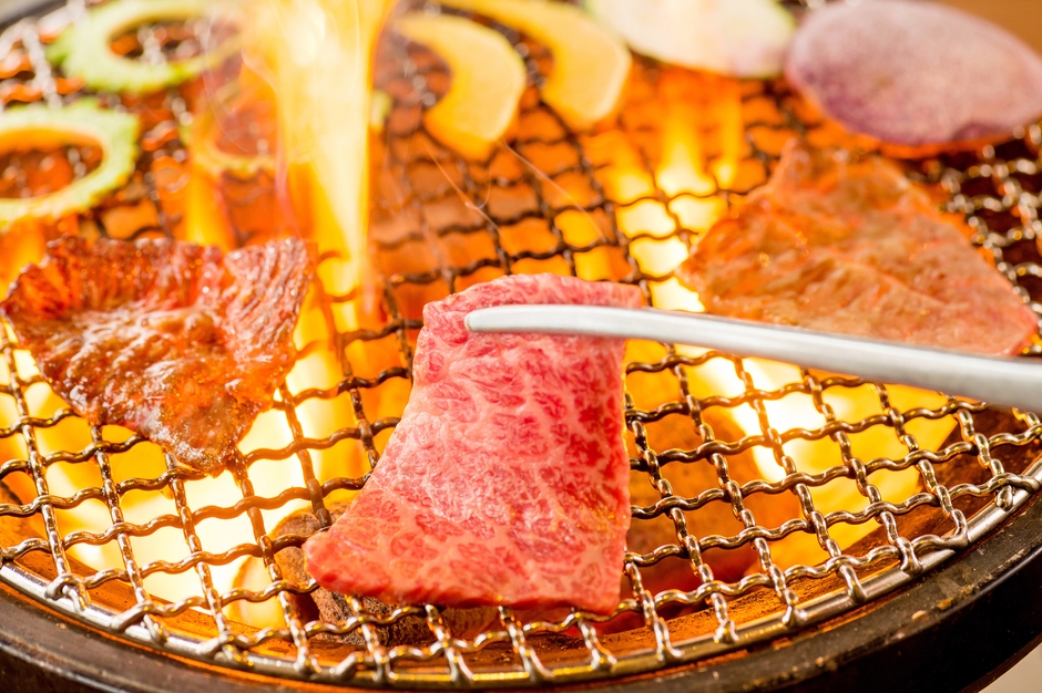 レストラン「炭火焼肉 琉宮苑」